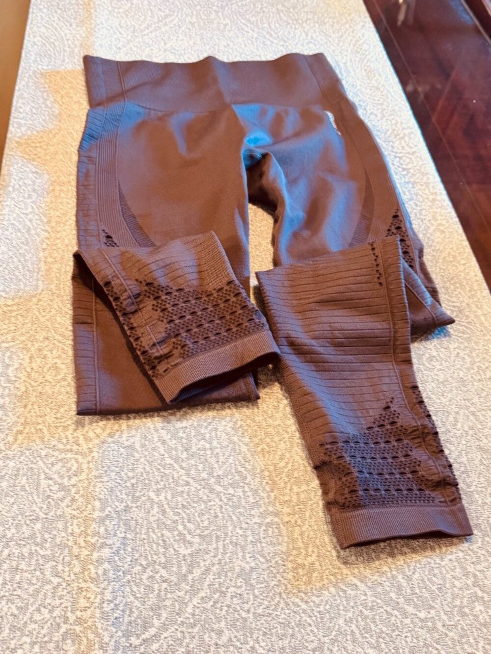 RARE Gymshark Rose Taupe Energy Seamless Leggings - Size M